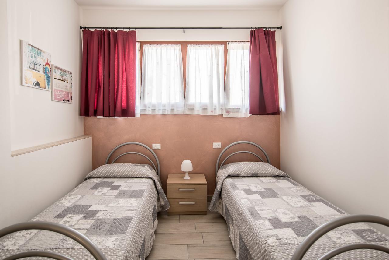 Appartamenti Residence Tulipano Сірміоне Екстер'єр фото