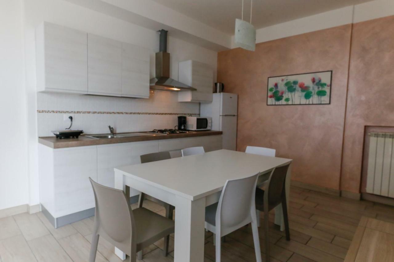 Appartamenti Residence Tulipano Сірміоне Екстер'єр фото